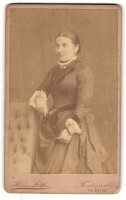 Photograph Herm. Löthe, Fürstenwalde on the Spree, Young Lady in Contemporary 