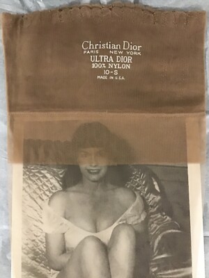 1 PR NOS FLAT KNIT CHRISTIAN ULTRA DIOR SEAMLESS DEMI-TOE RUFFLED SZ 10-S  BEIGE