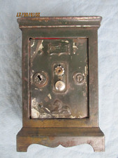 Antike Metallspardose als Tresor 13,5cm x 8,8cm x 6,2cm