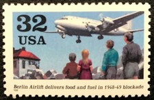 1998 Scott #3211 - 32� - BERLIN AIRLIFT - Single Mint NH
