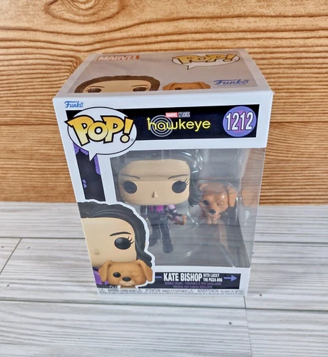 Funko Pop! Hawkeye Kate Bishop con Lucky the Pizza Dog #1212 con protector