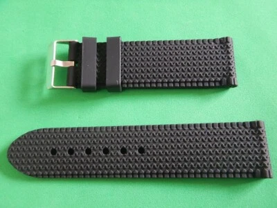 26 mm SOLIDE CONFORTABLE ET SOUPLE BRACELET GOMME SILICONE PNEU 4X4 CRAMPONS - Photo 1/4