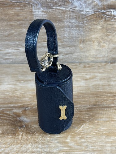 Henri Bendel Black Saffiano Leather Dog  Baggie Holder with Clip W Bags