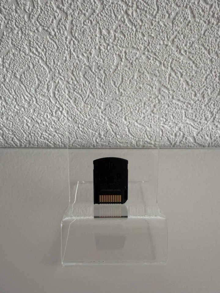 Sony PlayStation PS Vita - Minecraft Edition - Bild 2 von 3