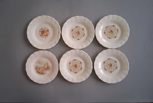 One Set of Six Little MacBeth Evans Depression Glass plates