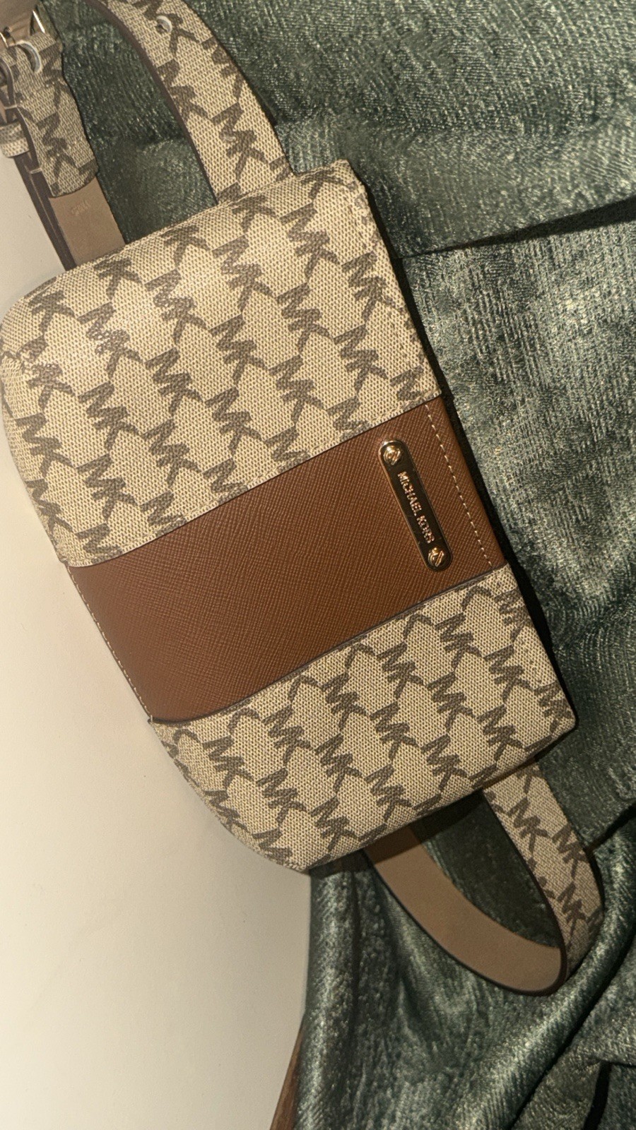 Michael Kors Logo Pattern Beige Brown Crossbody Bag Gold Hardware Women
