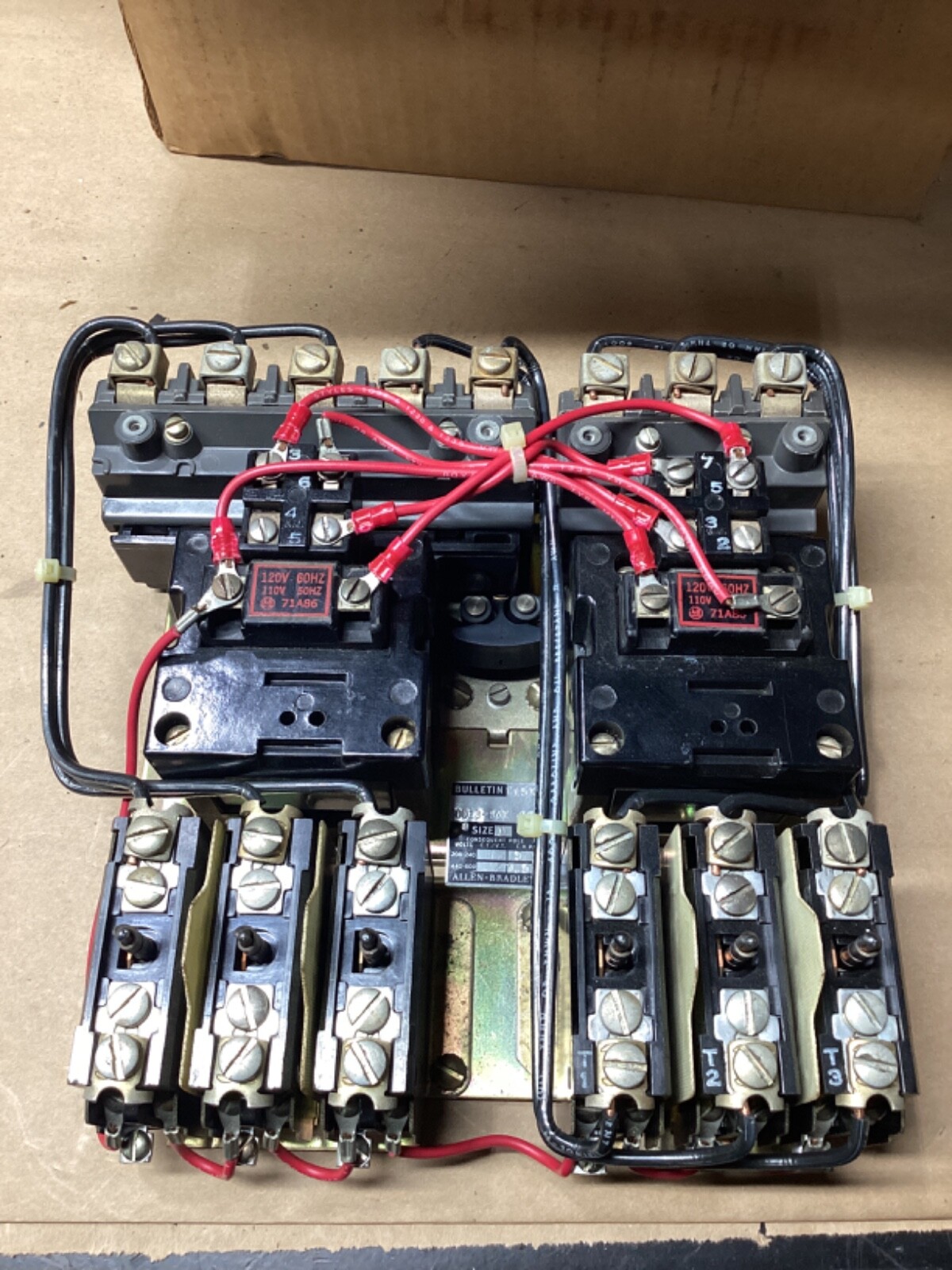 Allen Bradley 715X B0D13-847 Multi-Speed Motor Starter, Size 1, #135A108PR2*CO