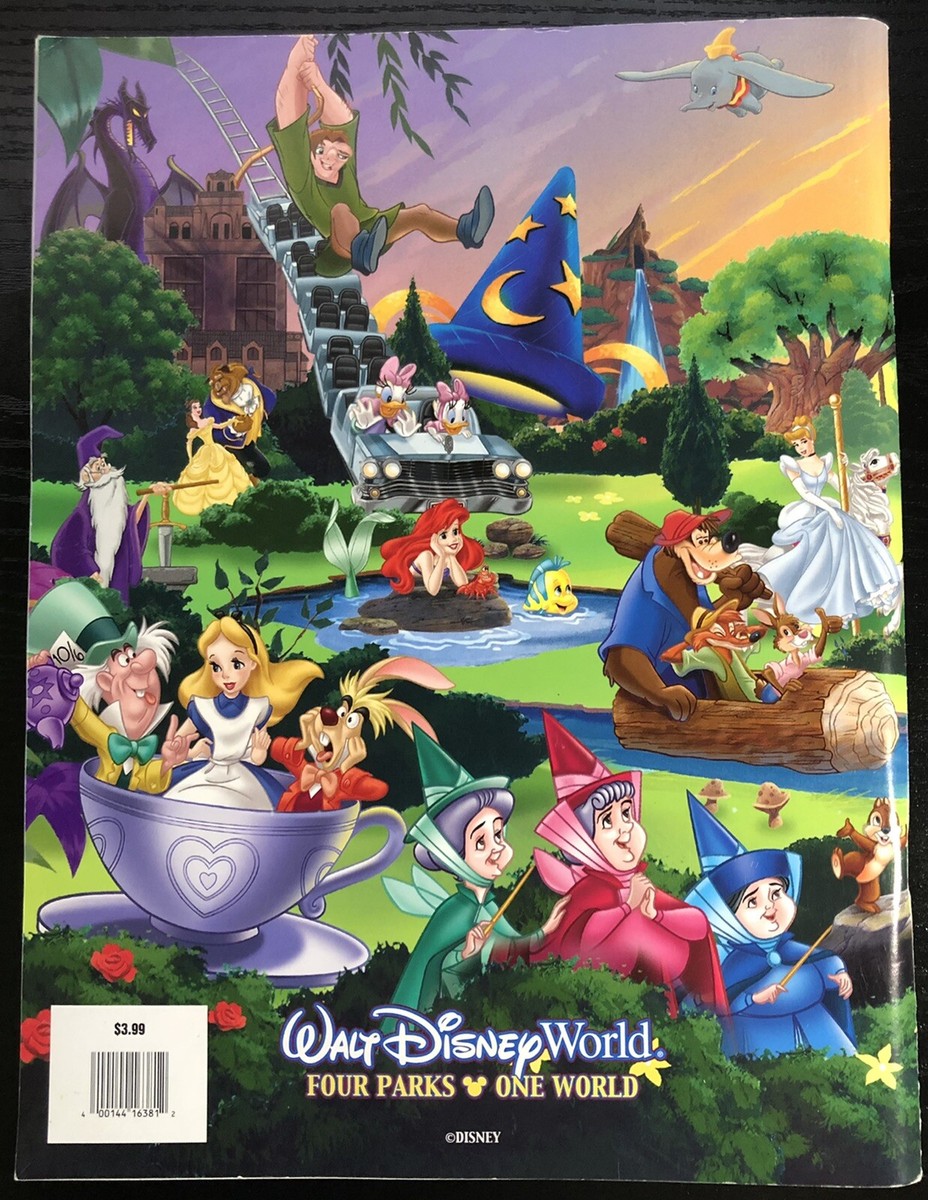 Walt Disney World Parks 82 pg Coloring Book feat. Park