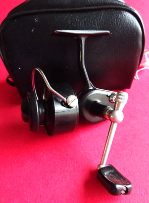 EINE SUPER LEICHT GEFISCHTE VINTAGE GARCIA MITCHELL 204 SPINNROLLE + KOFFER