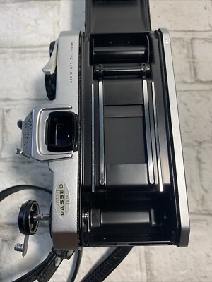 Asahi Pentax Spotmatic SP Black w/ Super Takumar 55mm f/1.8 Lens