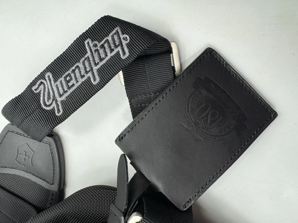 NUEVO Victorinox Swiss Negro Bolsa de Viaje/Lona - Marca Cerveza Yuengling ¡GUAU! Foto 3 de 4