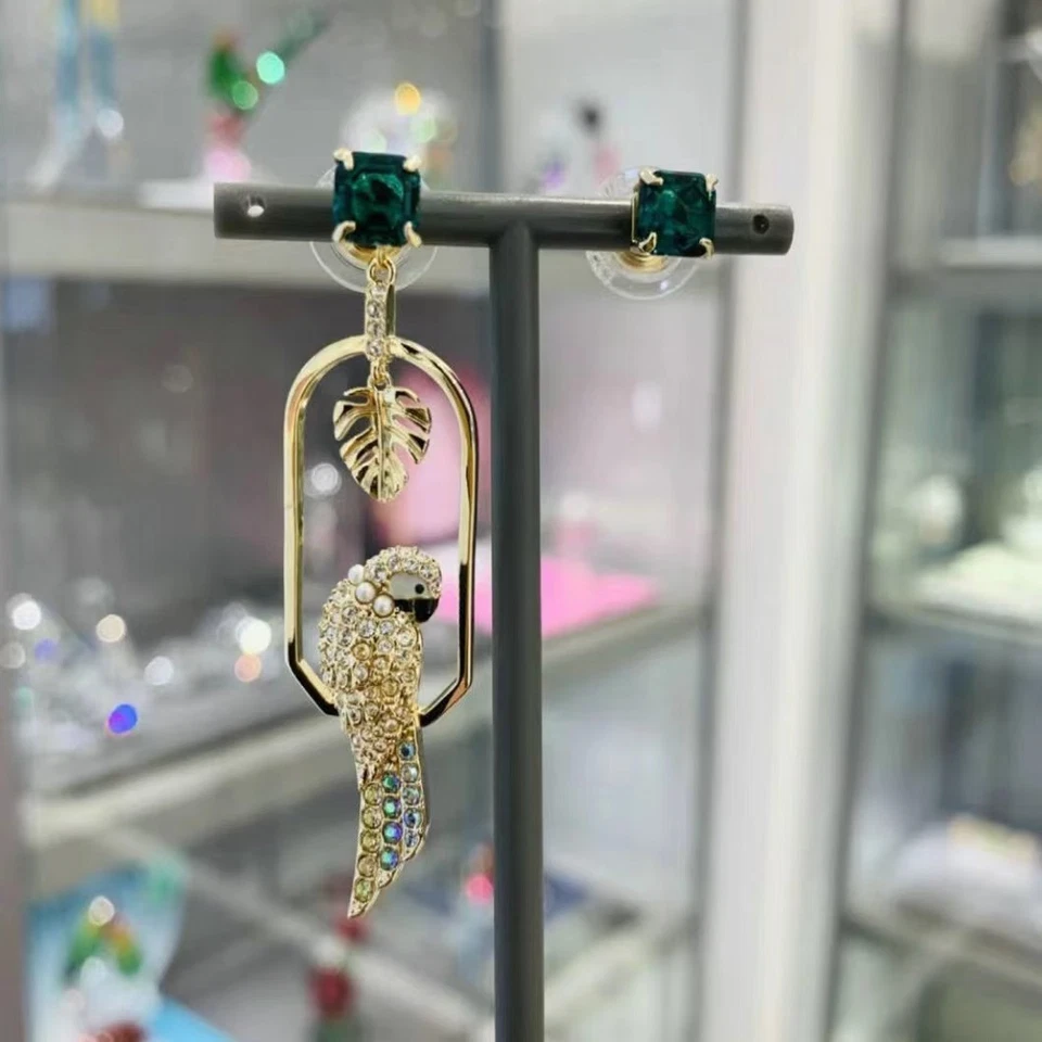Pendientes asimétricos unilaterales hoja ginkgo loro pendientes cristal Swarovski Foto 4 de 4