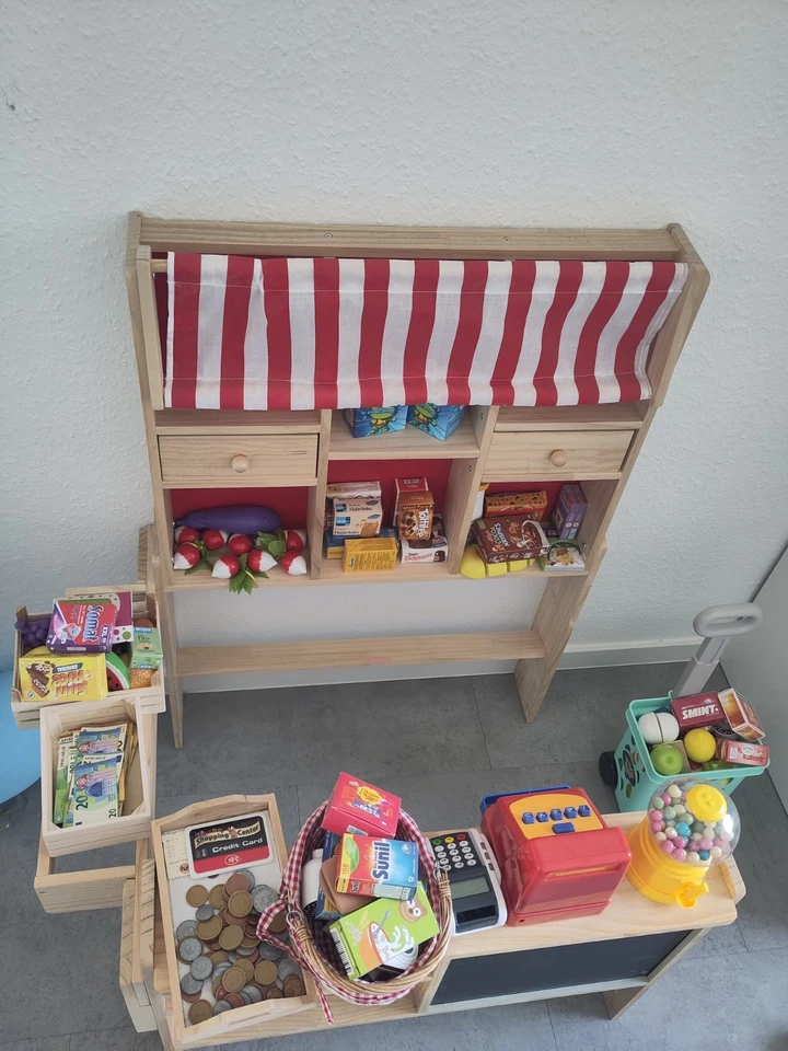 Kaufladen von Tanner mit viel Zubehör - Bild 2 von 2