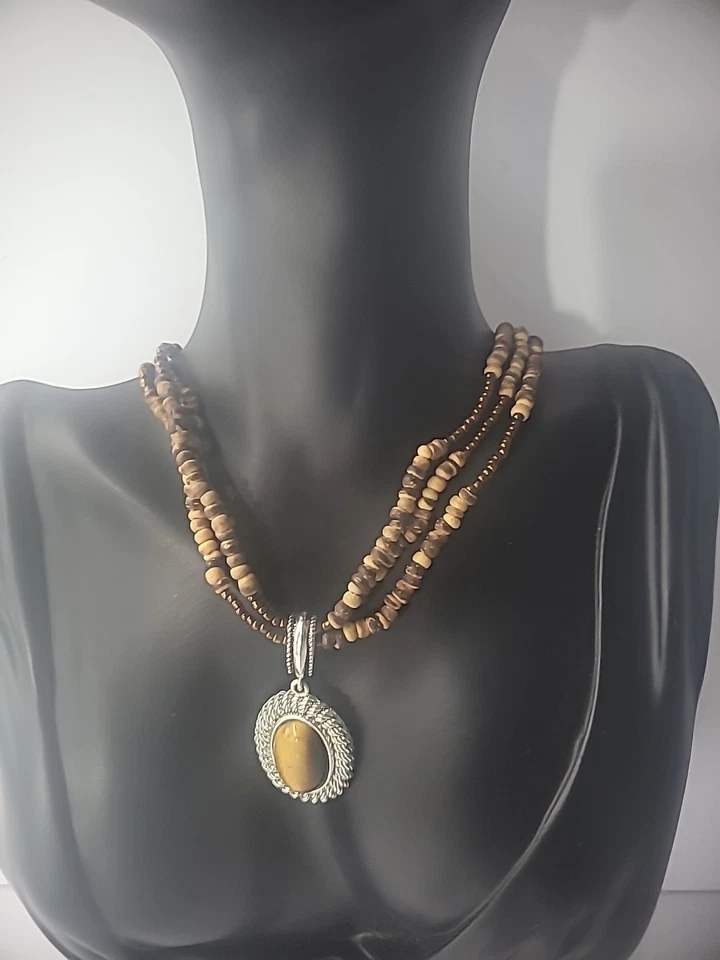 Collar Avon Vintage Madera Cuentas Multi Hilo Ojo de Tigre Colgante Joyería Foto 4 de 4