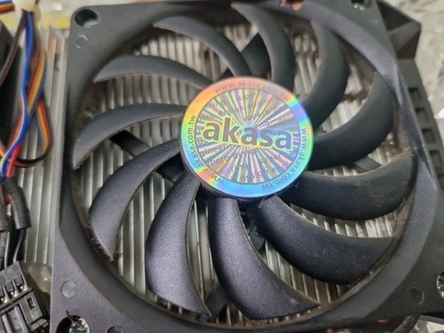GIGABYTE NVIDIA GeForce GTX 1060 3GB GDDR5 Graphics Card (GVN1060WF2OC3GD) boxed - Photo 3/13