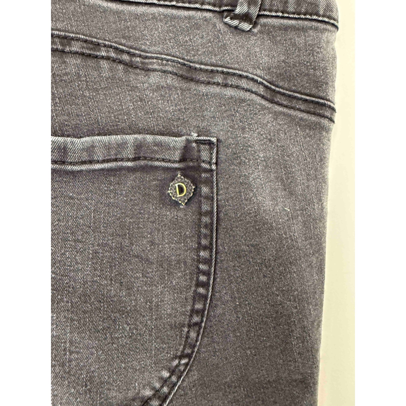 Democracy Black "Ab"solution Stretch Basic Denim … - image 8