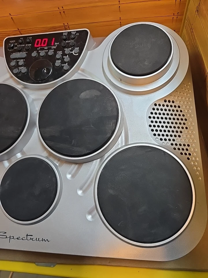 Juego de batería digital Spectrum AIL 602 7 almohadillas de colección; funciona; sin palos; sin pedales Foto 4 de 4