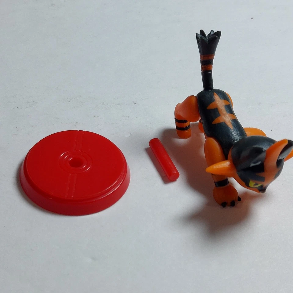 Pokemon 1.5" Torracat Choco Egg Mini Figura Gashapon Furuta Foto 3 de 3
