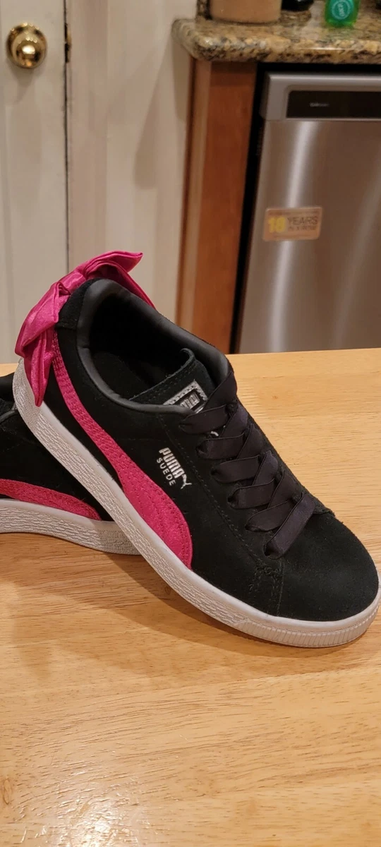 Girls PUMA Suede Hot Pink Satin Bow Sneakers Shoes Size US 1.5 EU