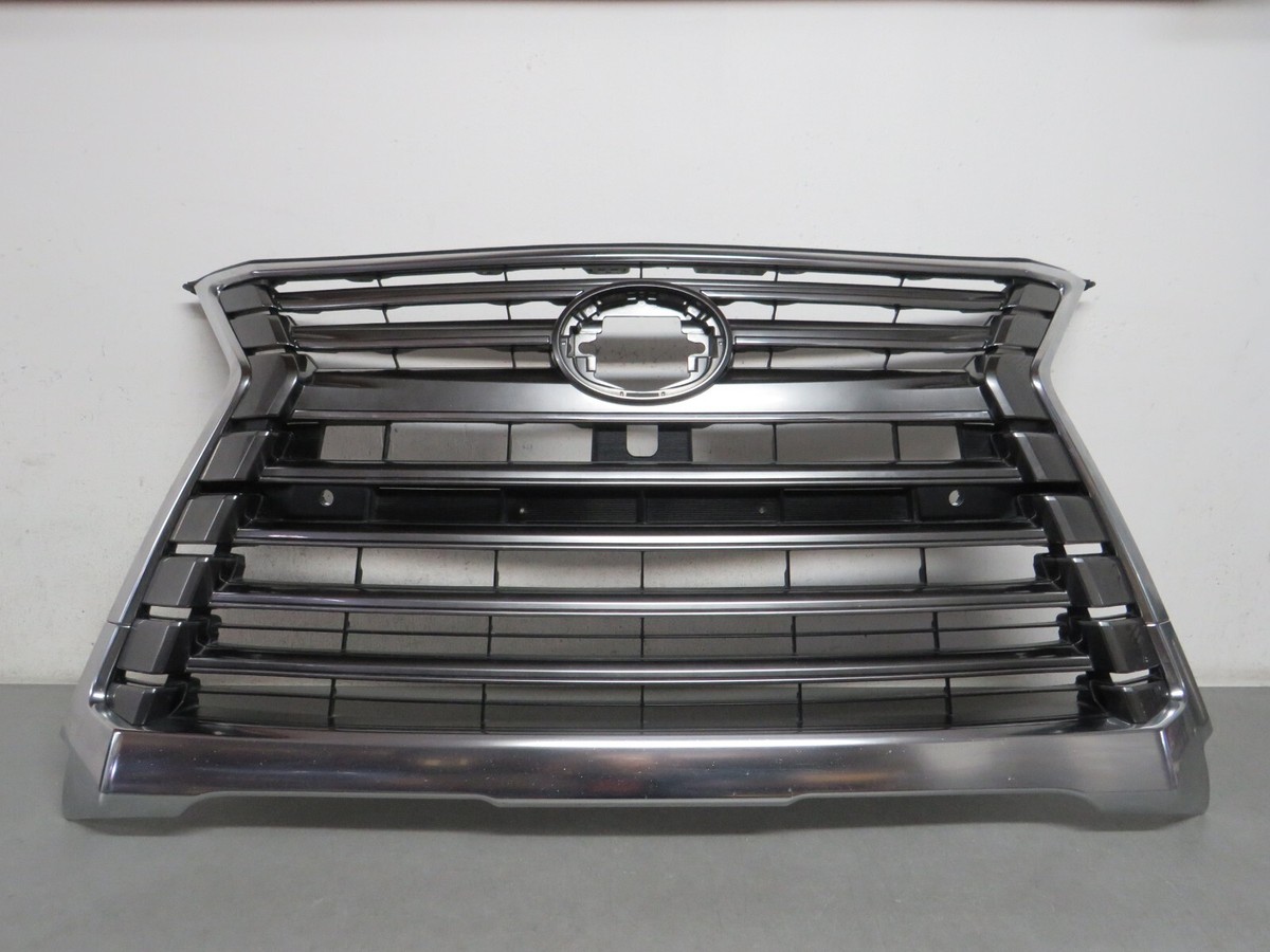 LX570 グリル 2016 2018 LEXUS LX570 FRONT GRILLE WITH SENSOR HOLE & CAMERA HOLE