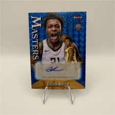 2024-25 Topps Finest Tyler Smith Blue Geometric Refractor Auto 03/99 Bucks