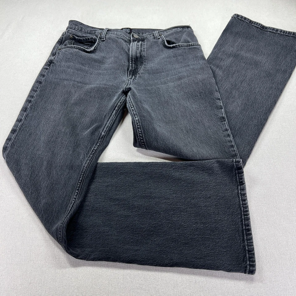 Pantalones de mezclilla elásticos BDG Urban Outfitters para hombre 31 negros lavados años 90 corte botín Foto 2 de 4