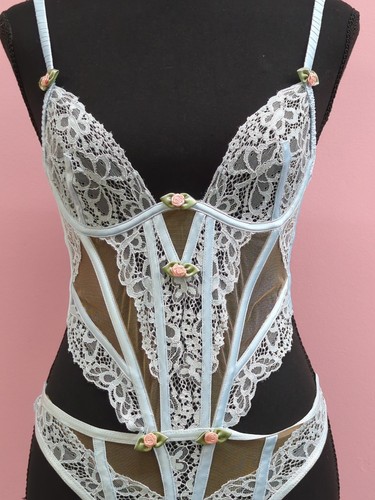 Victoria Secret For Love & Lemons Unlined Butterfly Lace Teddy Bodysuit XS Blue - Picture 3 of 10