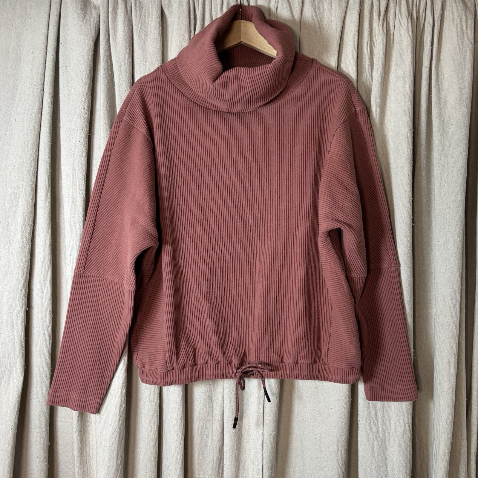 Varley Ribbed Turtleneck Drawstring Sweatshirt Sm… - image 1