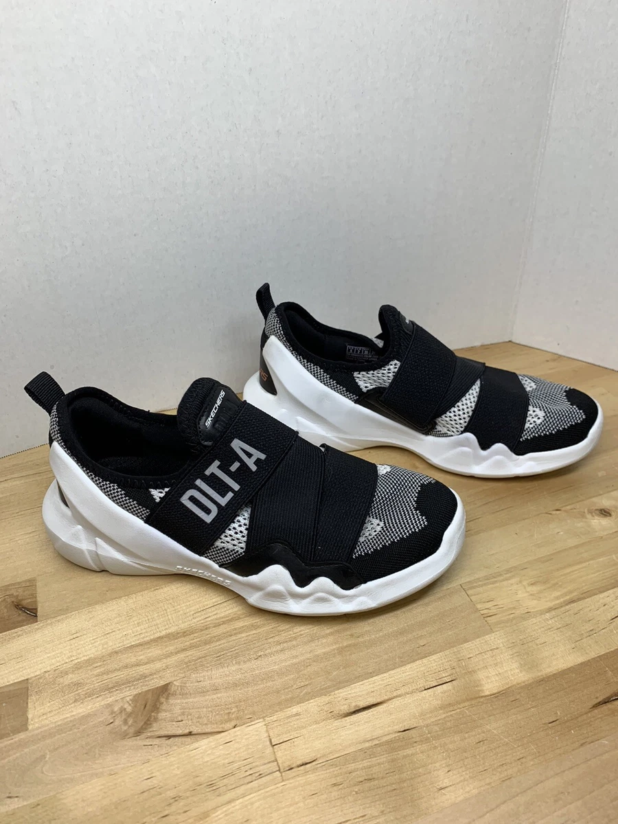 Skechers dlt sales a shoes