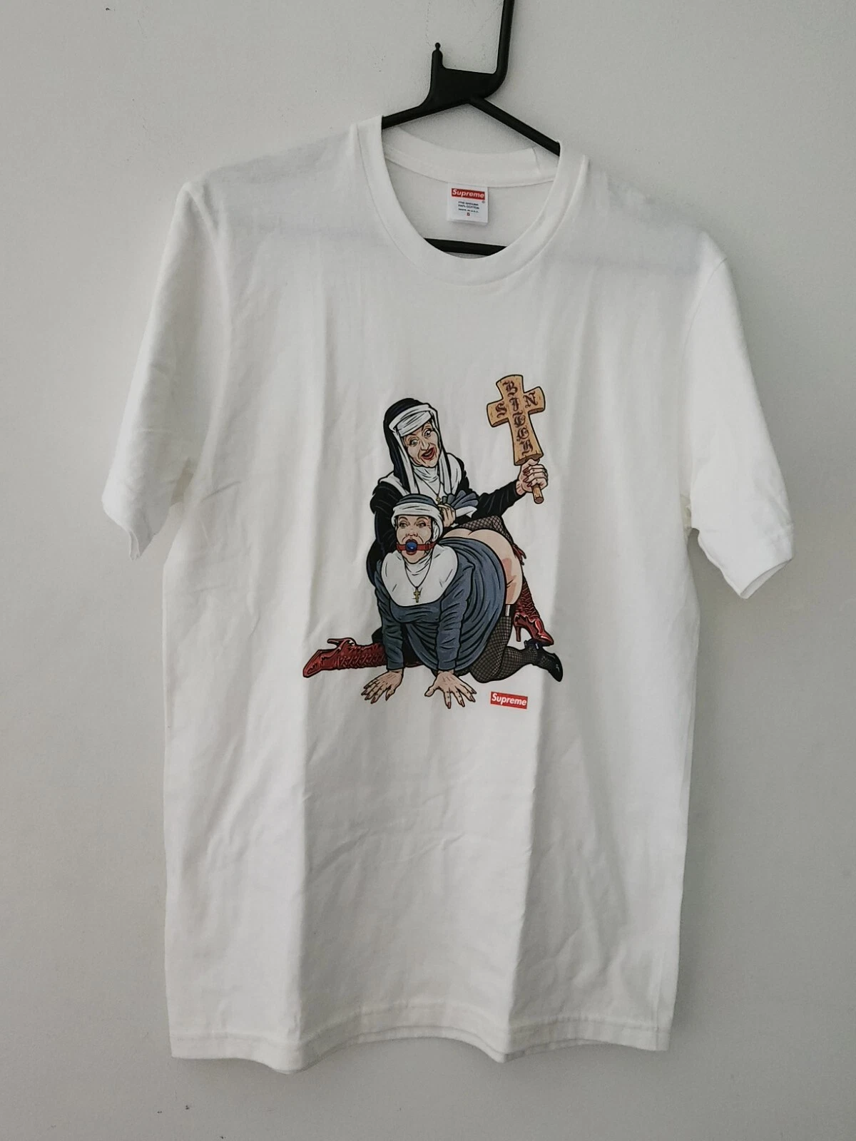 FW22 Supreme Nonne T SHIRT Klein Weiß Original Kunstwerk Von Sean DVD Cliver