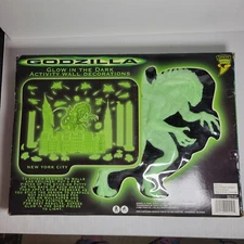 GODZILLA glow in the dark wall decorations Toho New York City skyline 1998 Vtg