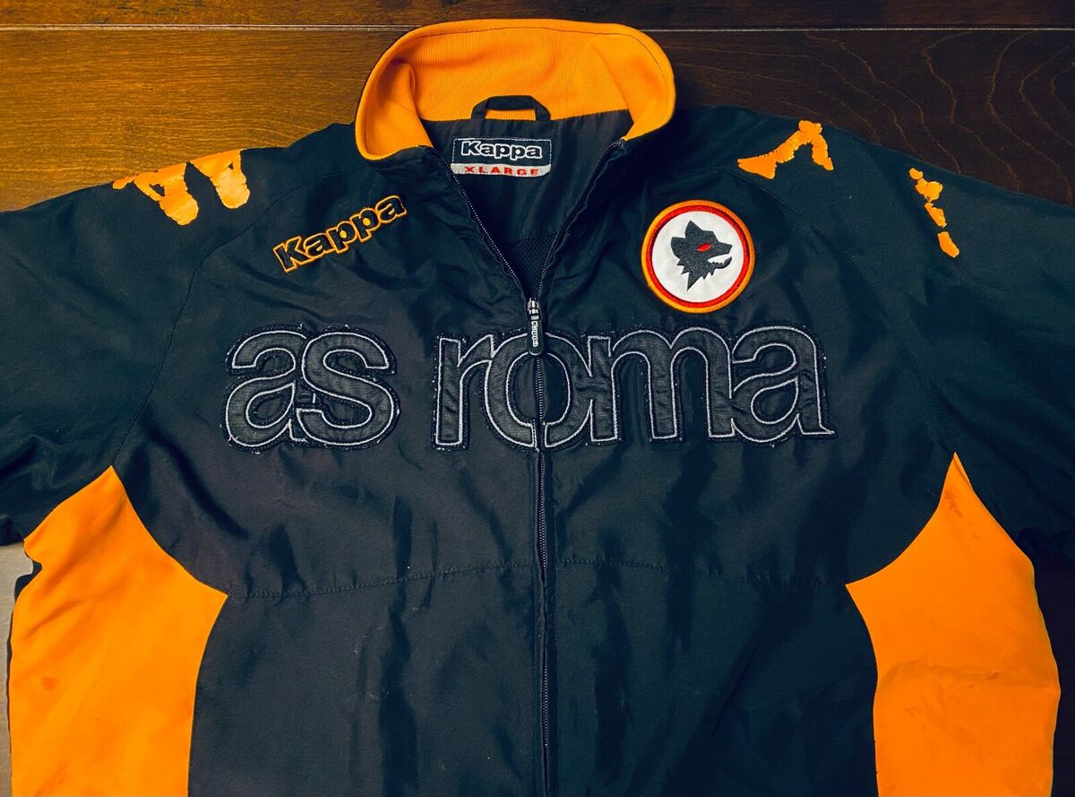 2010-2011 Vintage & Hype AS Roma Soccer Training Jacket 2010-2011 Vintage & Hype AS Roma Soccer Training Jacket