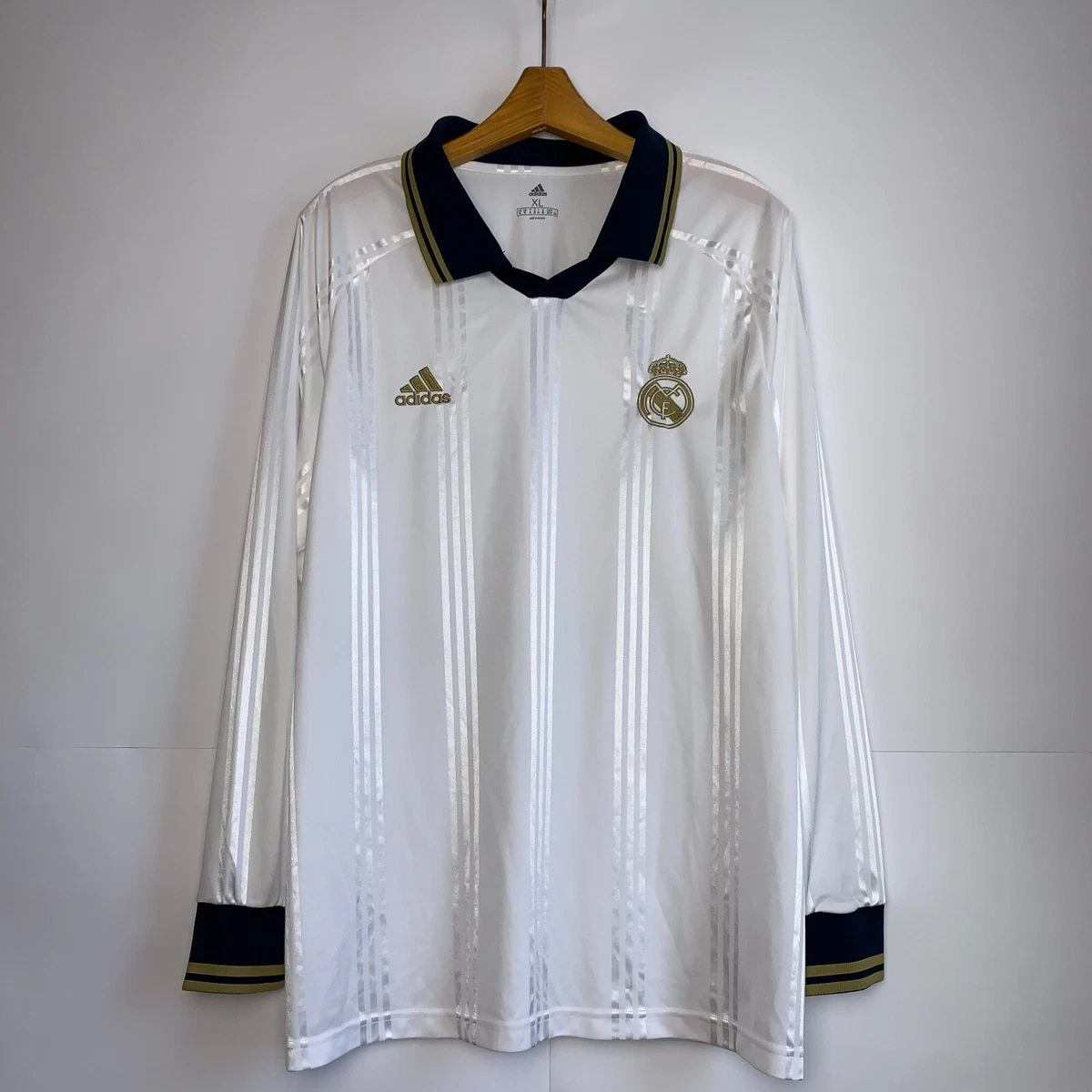 Real madrid retro sales jersey 2019