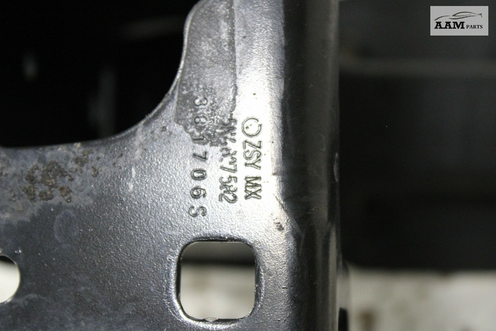 Picture 5 of 8