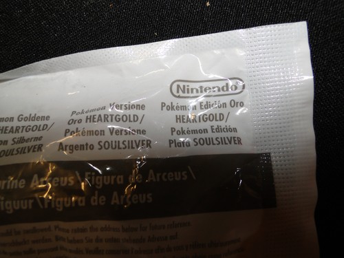 Brand New Nintendo Pokemon Arceus Figure 2009 Sealed HEARTGOLD - Picture 2 of 3