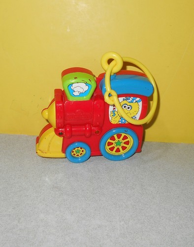 Antiguo 1997 Tyco Sesame Street Big Bird Train Sonido Electrónico y Luces Clip-on - Imagen 1 de 2