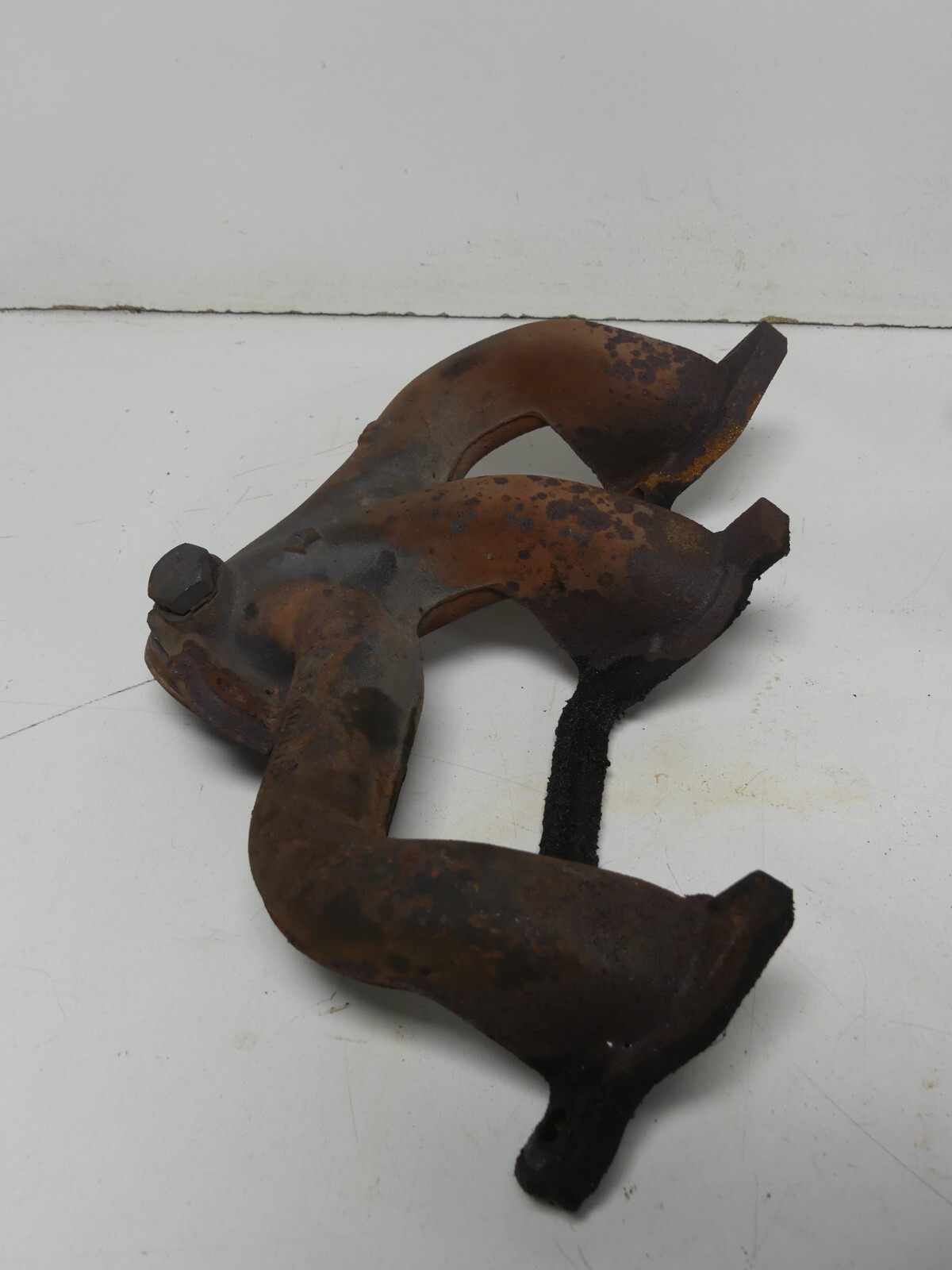 200006 Front & Rear Exhaust Manifolds 4.0L Jeep TJ 53010195 & 53010198