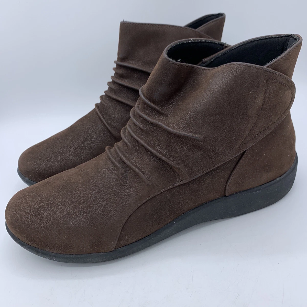 Clarks sillian sway comfort ankle best sale boot