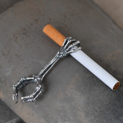 cigarettes at family dollar Family Dollar is more likely to sell tobacco to underage youth
