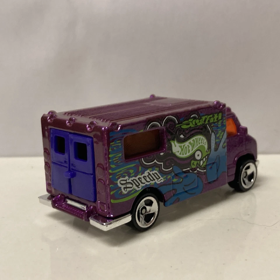 Ambulancia púrpura suelta Hot Wheels 1999 escala 1/64 #951 Foto 2 de 4