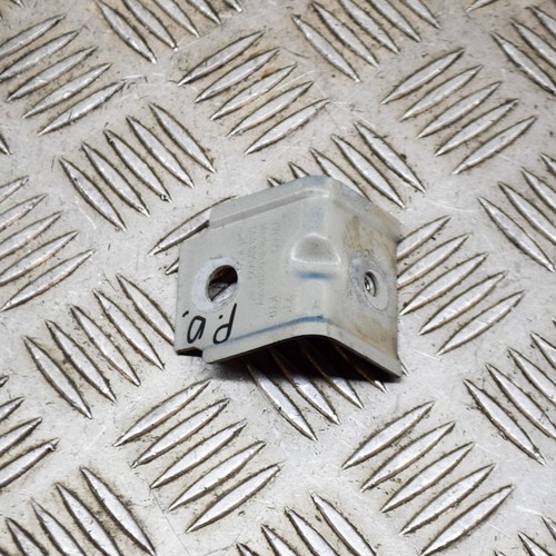 VOLKSWAGEN GOLF MK7 Kotflügelhalterung vorne rechts 5G0809471 2019