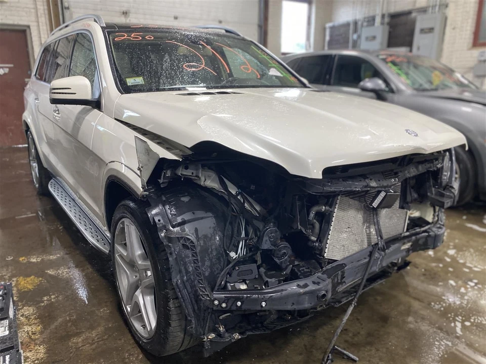 Used Fuel Injection Air Flow Meter fits: 2013 Mercedes-benz Mercedes gl-class 16 Foto 2 de 4