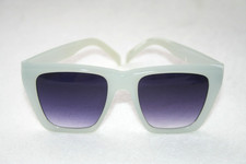 PURPLE GRADIENT LENS LIGHT GRAY SUNGLASSES WAYFARER ROCKER ROCKSTAR GLAM ROCK