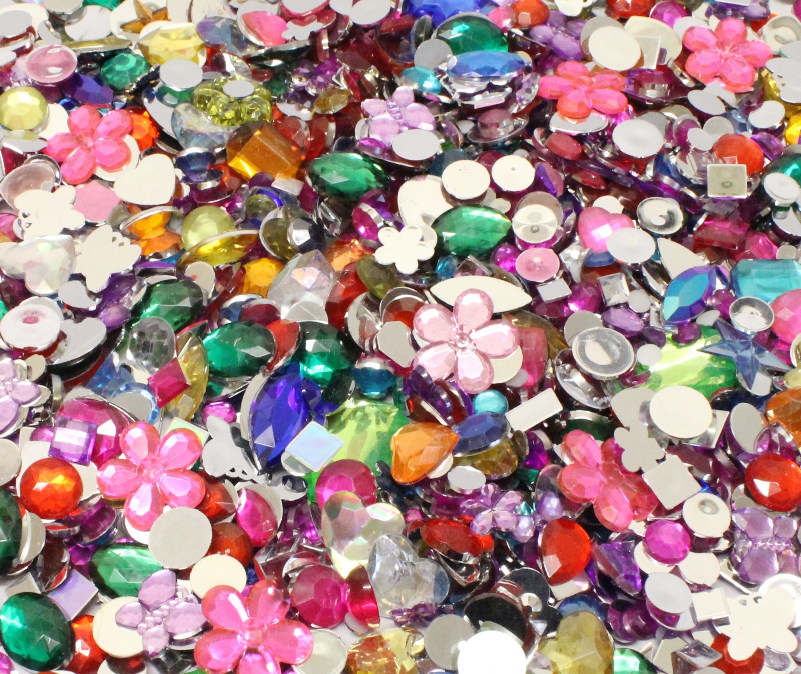 Assorted Acrylic Mini Jewels and Gemstones 230g bag.Perfect for childrens crafts