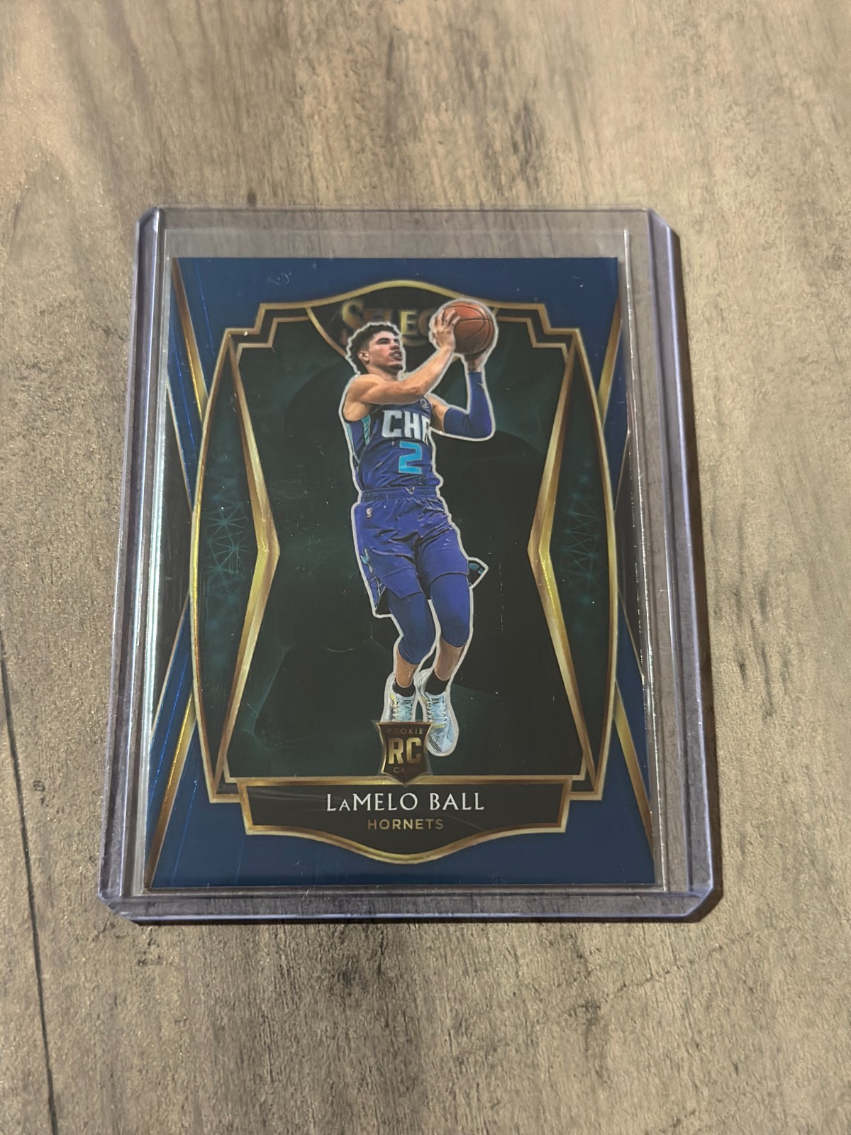 2020-21 Panini Select LaMelo Ball Blue Prizm Premier Level Rookie #183