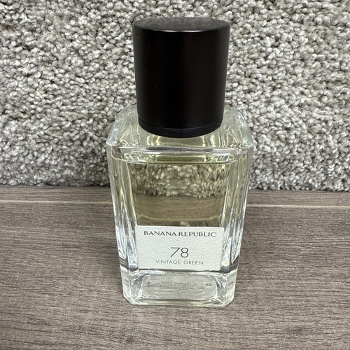 Banana Republic 78 Vintage grün Eau de Parfum Spray 2,5 flüssige Unzen 95 % voll