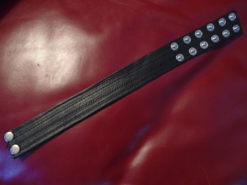 Leather Collar - Punk, Goth, Biker - Adjustable Snap Closure - 13-10/16" x 1.25" - Picture 2 of 3