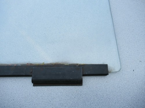 Porsche 356 B/C Coupe Türfenster Glas Mit Schiene (Links, Fahrerseite) LD #32 FL - Picture 8 of 8
