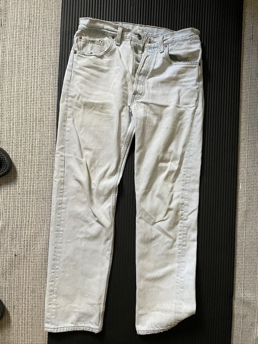 90's Vintage Levis 501 Button Fly Jeans 30 x 30 Light Wash 90's Vintage Levis 501 Button Fly Jeans 30 x 30 Light Wash