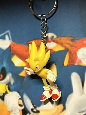 Sonic The Hedgehog - Super Sonic Schlüsselanhänger Keychain Geschenktüte Sega Gaming Key Ring
